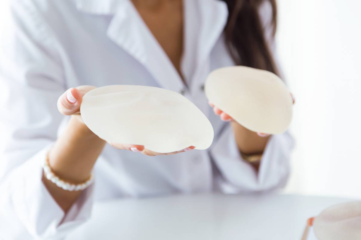 featured image for top reasons for breast implant revision